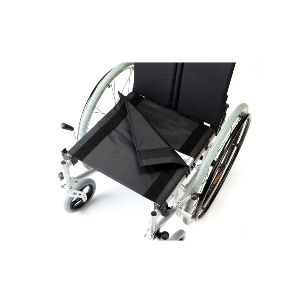 Kergekaaluline ratastool Pyro light Optima